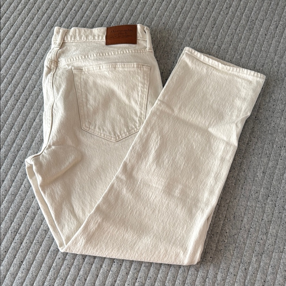 Abercrombie & Fitch Vintage Denim 90s Straight Jean - White/Cream
